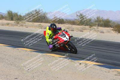 media/Jan-13-2025-Ducati Revs (Mon) [[8d64cb47d9]]/3-B Group/Session 3 (Turn 7 Inside)/